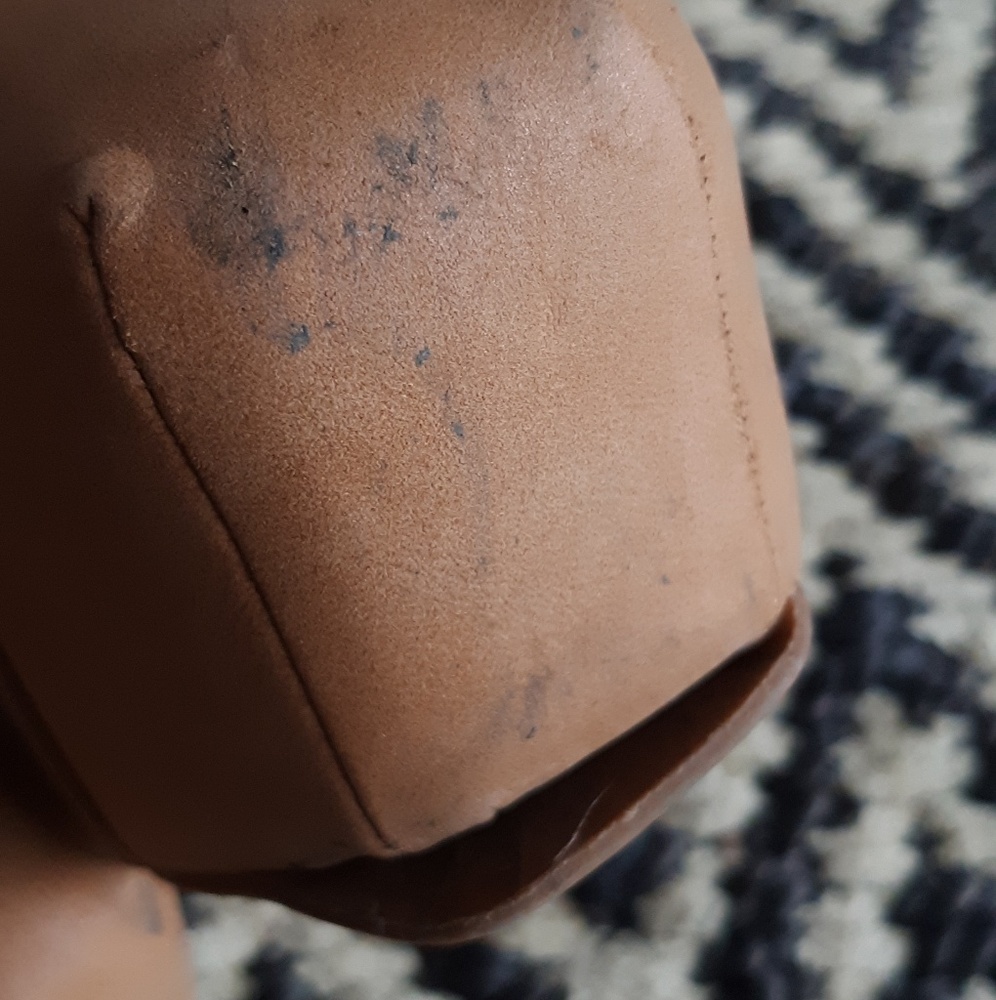 FINAL Tan Lace Up Platform Heel Boots - Picture 4 of 5